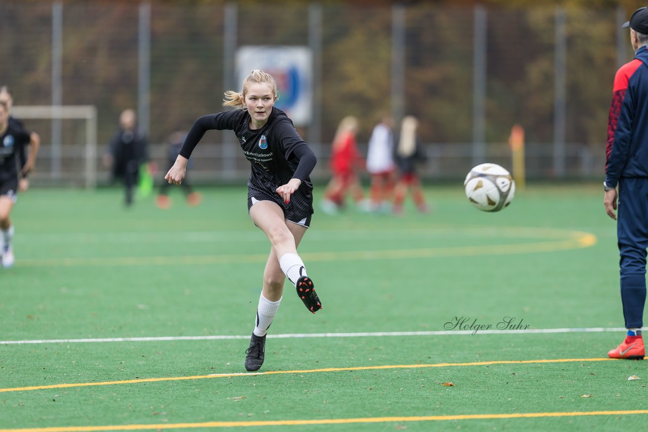 Bild 51 - wCJ VfL Pinneberg - Eimsbuettler TV : Ergebnis: 0:3